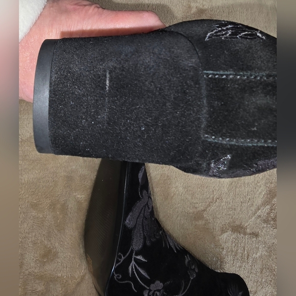 Johnny Was Floral Embroidered Black Ankle Boots Size 9 - Picture 8 of 15